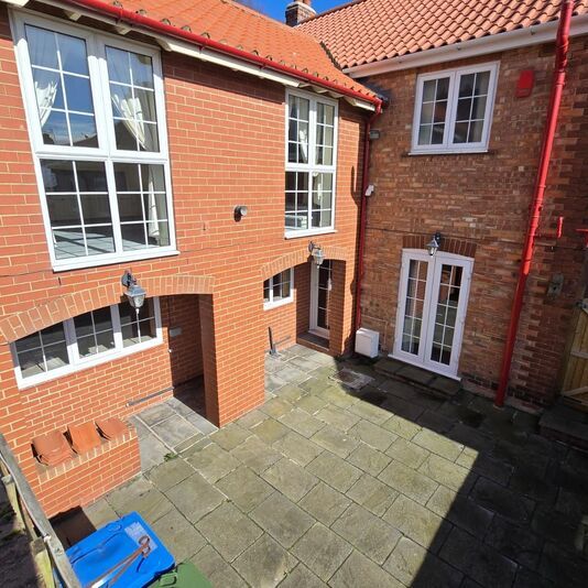 22 Castlegate, Scarborough - Photo 1