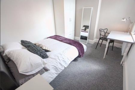 Sheil Rd, Kensington. - Photo 3