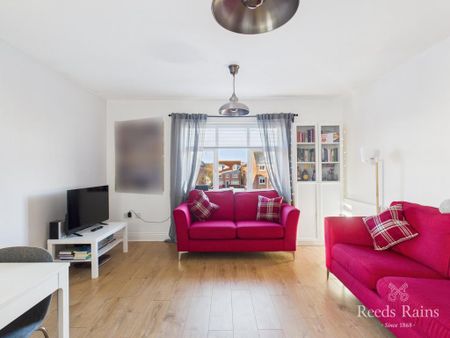 2 bedroom apartment to rent - Photo 4