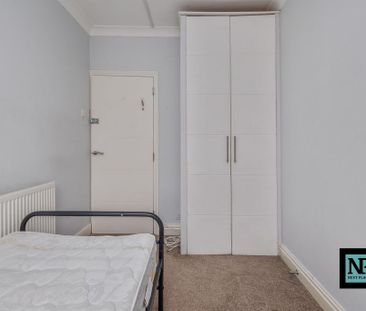 1 bedroom property to rent - Photo 2