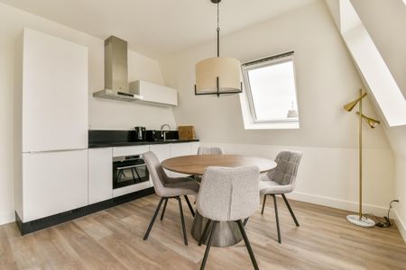 Te huur: Appartement Bessemerstraat in Amsterdam - Photo 2