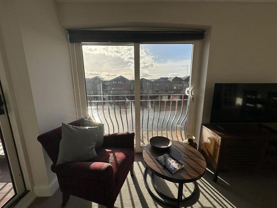 3 bedroom apartment to rent - Photo 1