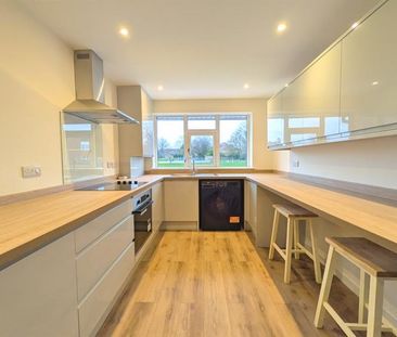 2 Bedroom Apartment To Let - Photo 5