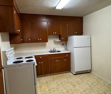2601 7th ST E Spacious 1 Bedroom Suite - Photo 1