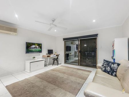 52 Port Street, Middle Park QLD 4074 - House For Rent - $750 | Domain - Photo 2