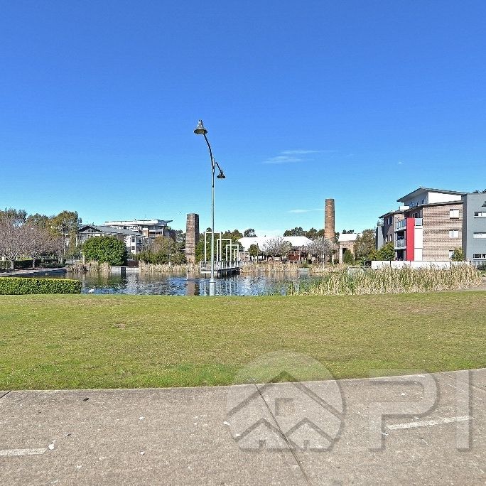 Near New Holroyd Gardens Two Bedroom Apartment For Lease - Photo 1