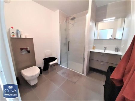 Location Appartement 1 pièce 25m² CLERMONT FERRAND 63000 - Photo 4
