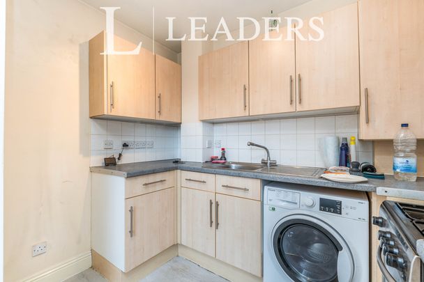 1 bedroom apartment to rent Addis House, 2 Brookvale Road, Southampton, SO17 - Photo 1