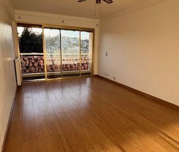 Location Appartement 1 pièce 31m² LE CANNET 06110 - Photo 6