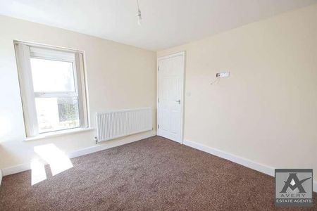 Ashcombe Park Road, BS23 - Photo 2