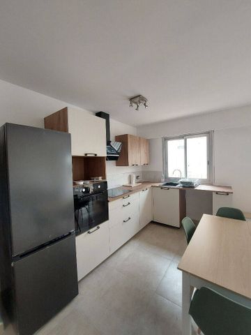 Location appartement 2 pièces 50 m² à Nice (06100) - Photo 4