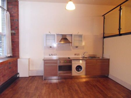 Sprinkwell, 1 Bradford Road, Dewsbury, West Yorkshire, WF13 - Photo 4