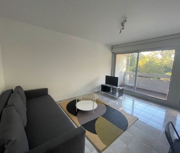 Location Appartement 1 pièce 32m² MARSEILLE 8ème - Photo 1