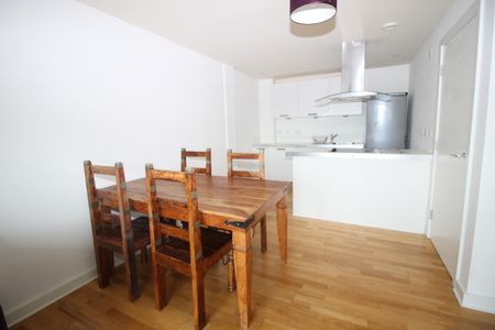 1 bedroom apartment to rent - Photo 2