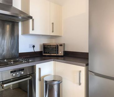 1 bedroom flat to rent - Photo 4