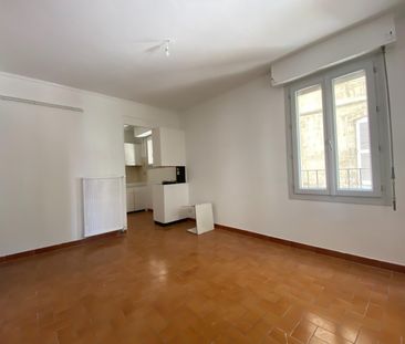 « AVIGNON IM - APPARTEMENT T2 RÉNOVÉ DE 44.16M² » - Photo 3