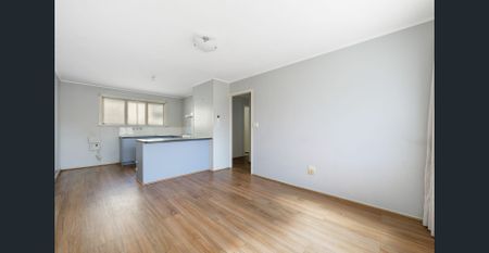 Entry Level Duplex Flat- Quiet Location - Photo 4