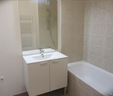 3 pièces - 59,6 m² - 3ème étage - Colocation non autorisée - Photo 4