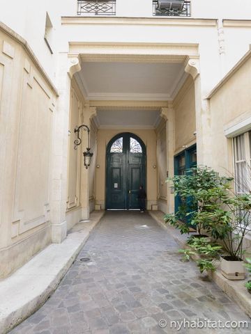 Logement à Paris, Location meublée - Studio T1 - Gare Saint Lazare (PA-3226) - Photo 4