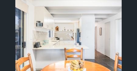 Well located 3 Bedroom Family Home - Photo 3