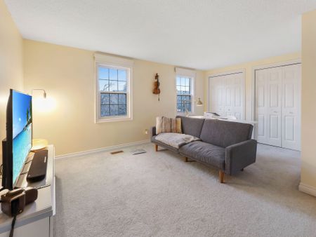 For Lease - 2390 Woodward Avenue Unit# 22A, Burlington, Ontario - Photo 5