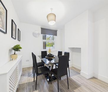 3 bedroom terraced house to rent - Photo 2