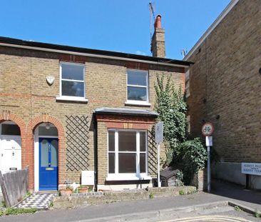 3 bedroom cottage to rent - Photo 2
