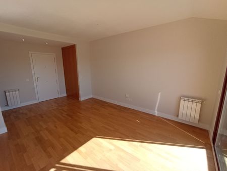 Ático de alquiler en Calle Jazmines, 22, Los Valles - Photo 2