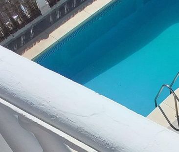 3 bedroom luxury Semidetached House for rent in Estepona, Spain - Photo 2