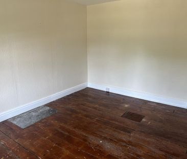 3 bedroom detached house to rent - Photo 2