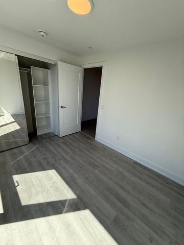 For Lease - 60 Central Park Roadway Road Unit# 2004, Toronto, Ontario - Photo 4