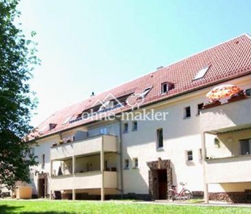 Schöne 3 Raum Wohnung mit Tageslicht Bad und Balkon - Foto 1