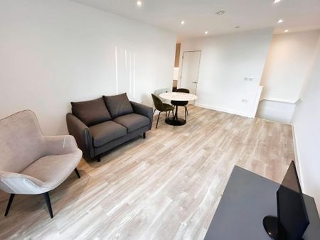 2 bedroom apartment to rent - Photo 2