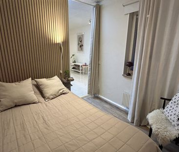 Ballonggatan, Skarpnäck - Photo 1