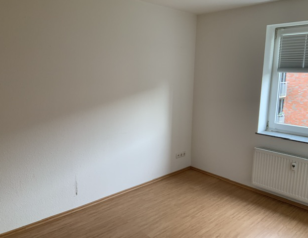 Hier sind die Nachbarn nett - große 3-Zimmerwohnung in Krefeld-Bockum - Foto 1