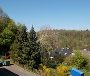 4 ½ Zimmer-Wohnung mit zwei Balkonen und Fernblick bis zum Kemnader... - Foto 4