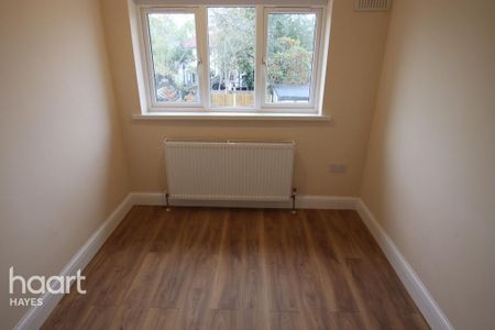 2 bedroom terraced house to rent - Photo 3