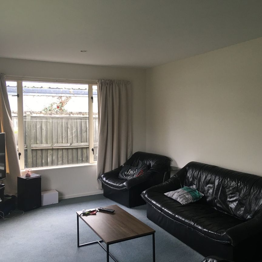 17A Harrow Street, Phillipstown - Photo 1