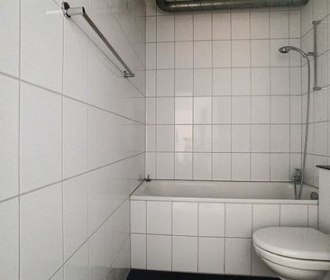 Superbe 2½ pièces rénové en plein coeur de la ville ! - Foto 3