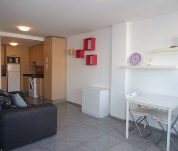 Ático de alquiler en Calle Martínez de la Rosa, 107, Los Castillejo... - Photo 3