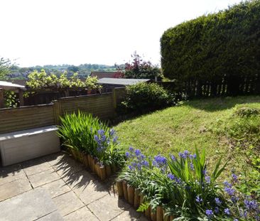 2 bed Terraced - To Let - Photo 3