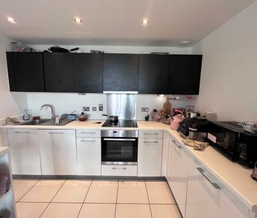 1 bed Flat for rent - Photo 4