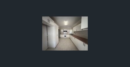 SPACIOUS TWO BEDROOM GRANNY FLAT !!! - Photo 5