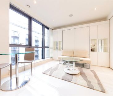 Studio to rent - Photo 2