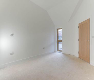 2 bedroom semi-detached bungalow to rent - Photo 5