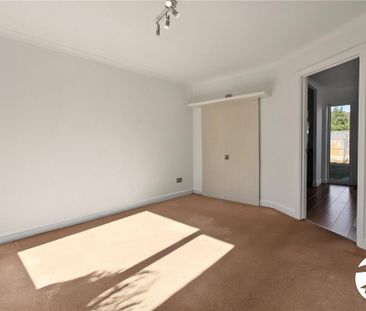 3 bedroom terraced house to rent - Photo 6