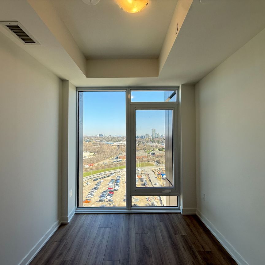 For Lease - 5 Quarrington Lane Unit# 1804, Toronto, Ontario - Photo 1