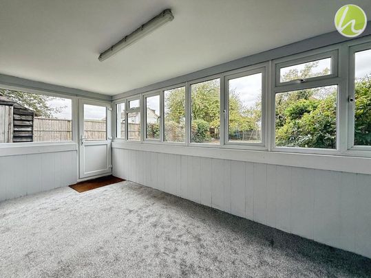 3 bedroom end of terrace house to rent - Photo 1