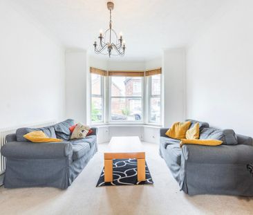 3 bedroom terraced house to rent - Photo 3