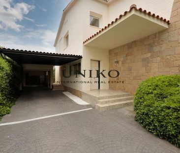 5 room luxury Detached House for rent in Barcelona, Catalonia - Photo 1